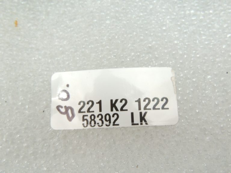 Oriģinālā aprīkojuma Toyota Lexus degvielas iesmidzinātāja inžektors 232092401001