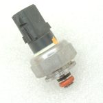 OE Toyota sliedes spiediena sensors zema spiediena degvielas spiediena sensors 8945833041