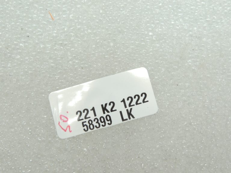 OE Toyota sliedes spiediena sensors zema spiediena degvielas spiediena sensors 8945833041