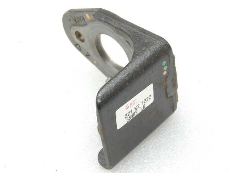Oriģinālais Toyota augstspiediena sūkņa kronšteins M20AFXS M15AFKS A25AFKS 2319125050