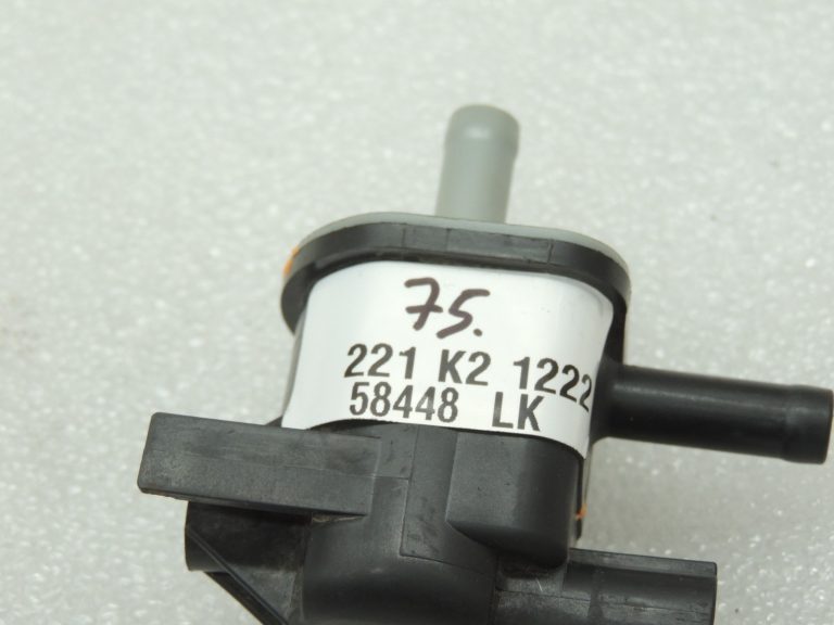 Toyota Yaris IV XP210 1.5 M15AFKS Vakuuma vārsta solenoīda vārsts 25860F303030