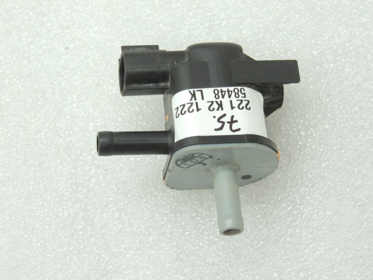 Toyota Yaris IV XP210 1.5 M15AFKS Vakuuma vārsta solenoīda vārsts 25860F303030