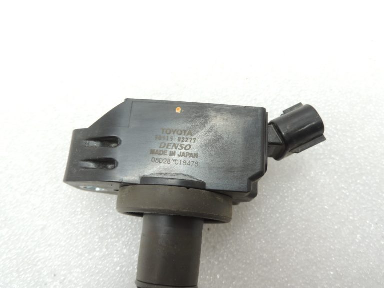 Oriģinālā Toyota M15AFKS M20AFXS A25AFXS aizdedzes spole 9091902277 Aizdedzes spole