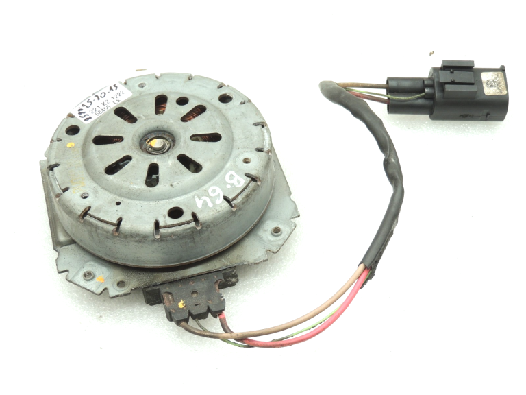 OE BMW F10 F11 400w radiatora ventilatora motors bez lāpstiņām 7575682 Priekš amatieriem !!!