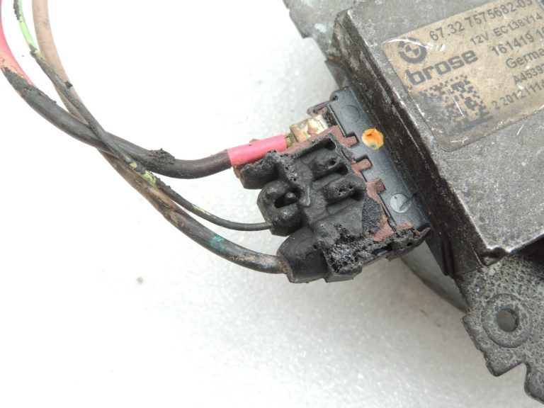 OE BMW F10 F11 400w radiatora ventilatora motors bez lāpstiņām 7575682 Priekš amatieriem !!!