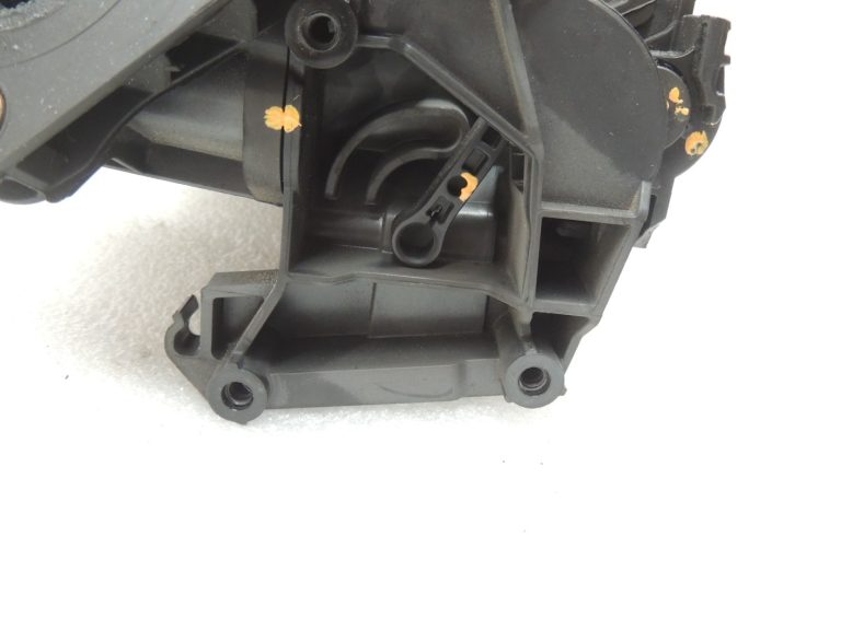Oriģinālā BMW E90 LCI F10 F20 F21 F30 N47N ieplūdes kolektors ieplūdes kolektors 7812938