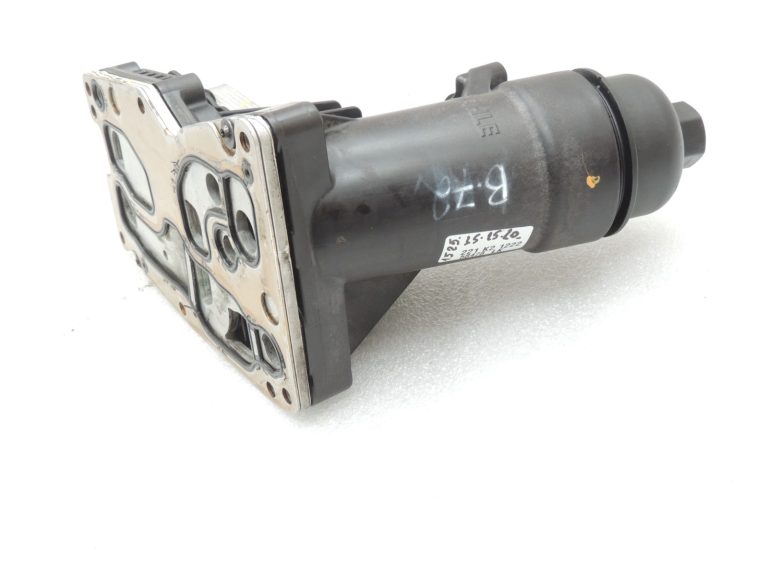 OEM BMW F10 F11 N47N N57N Eļļas filtra korpuss eļļas dzesētājs 8512283 7810481