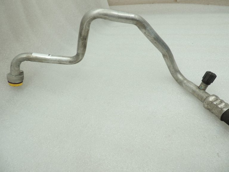 Oriģinālā BMW F07 F10 F11 N47 spiediena padeves gaisa kondicionēšanas šļūtene 64539250708