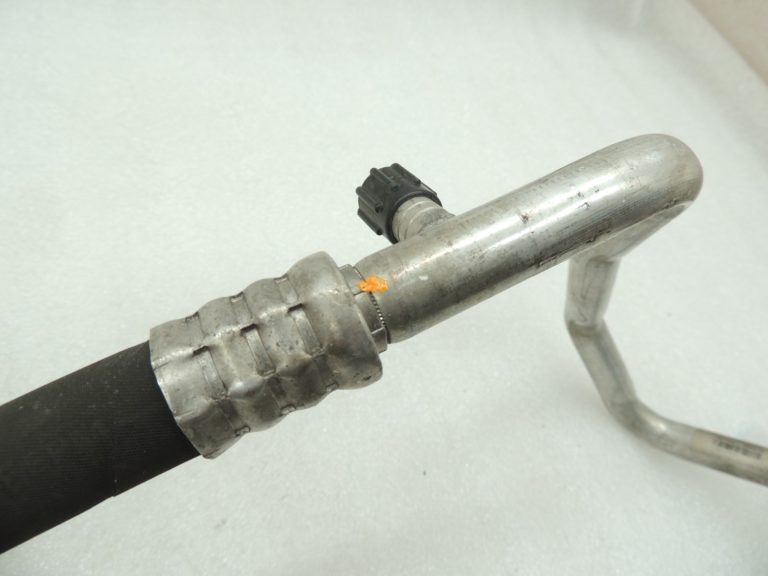 Oriģinālā BMW F07 F10 F11 N47 spiediena padeves gaisa kondicionēšanas šļūtene 64539250708