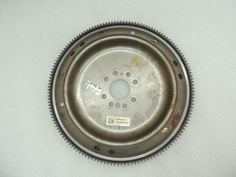 Oriģinālā aprīkojuma Mercedes Benz W205 AMG C63 M177 spararats 12780300112 Sprocket diski
