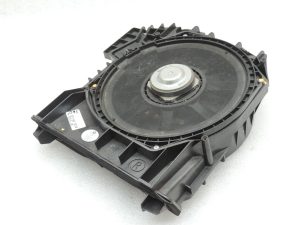 BMW 5 Series F10 F11 F18 LCI Loudspeaker Centre Bass Right 65139195200