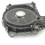 BMW 5. sērijas F10 F11 F18 LCI skaļrunis Centrālais bass Labais 65139195200