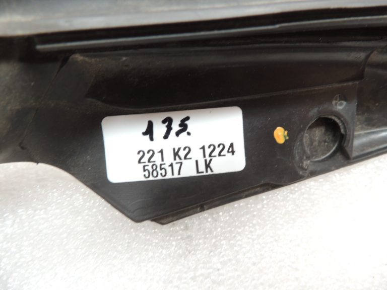 Oriģinālā BMW 5. sērijas F10 F11 durvju blīvējuma gumija priekšējā kreisā augšējā 51767182285