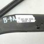 Oriģinālā BMW 5. sērijas F10 durvju blīvējuma gumijas aizmugurējā labā augšējā daļa 51357182304