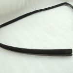BMW 5. sērijas F10 F11 durvju loga blīvējums priekšējais kreisais 51337182273