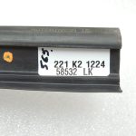 BMW 5. sērijas F10 F11 durvju loga blīvējums priekšējais labajā pusē 51337182274