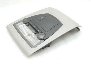 Oriģinālā BMW F06 F07 F10 F10 F11 Iekšējais apgaismojums Priekšējais lasīšanas lukturis 61319276230 EVEREST GREY