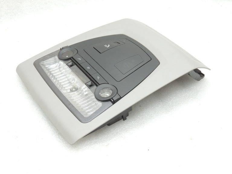 Oriģinālā BMW F06 F07 F10 F10 F11 Iekšējais apgaismojums Priekšējais lasīšanas lukturis 61319276230 EVEREST GREY