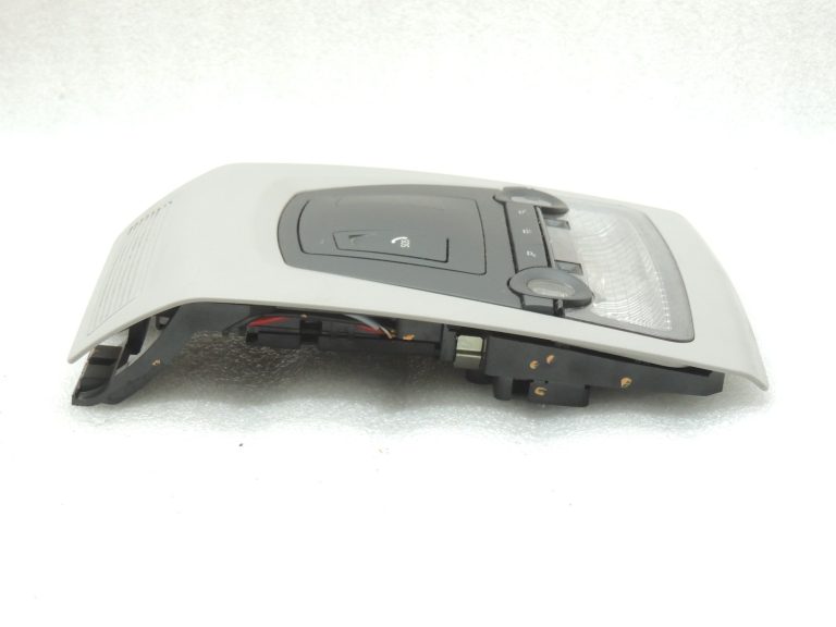 Oriģinālā BMW F06 F07 F10 F10 F11 Iekšējais apgaismojums Priekšējais lasīšanas lukturis 61319276230 EVEREST GREY