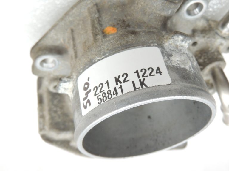 Oriģinālā komplektācijā Toyota Yaris IV XP210 1.5 M15AFKS droseļvārsts 22030F3030 🚨 DEFEKTĪVA 🚨