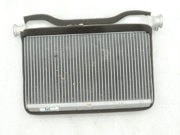 Oriģinālais BMW F07 F06 F10 F10 F11 sildītāja siltummainis 64119163330 9163330