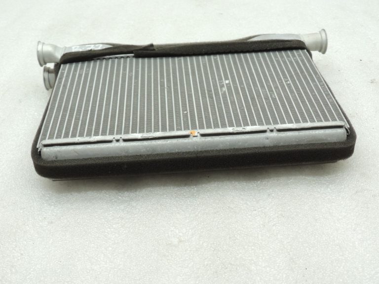Oriģinālais BMW F07 F06 F10 F10 F11 sildītāja siltummainis 64119163330 9163330