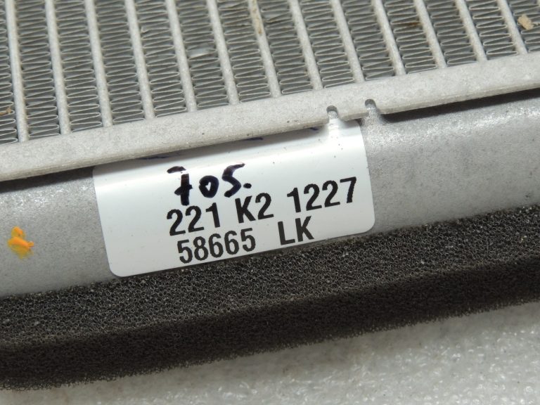Oriģinālais BMW F07 F06 F10 F10 F11 sildītāja siltummainis 64119163330 9163330