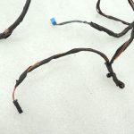 Oriģinālā BMW 5. sērijas F10 F11 durvju elektroinstalācijas instalācija pasažiera pusē priekšpusē pa labi 9273445