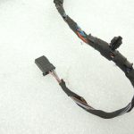 Oriģinālā BMW 5. sērijas F10 F11 durvju elektroinstalācijas instalācija pasažiera pusē priekšpusē pa labi 9273445