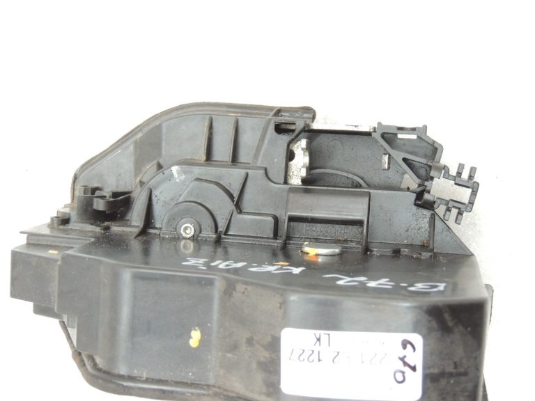 Bmw F06 F07 F07 F10 F10 F11 F01 F02 Aizmugurējo kreiso durvju slēdzene 51227202147 7202147