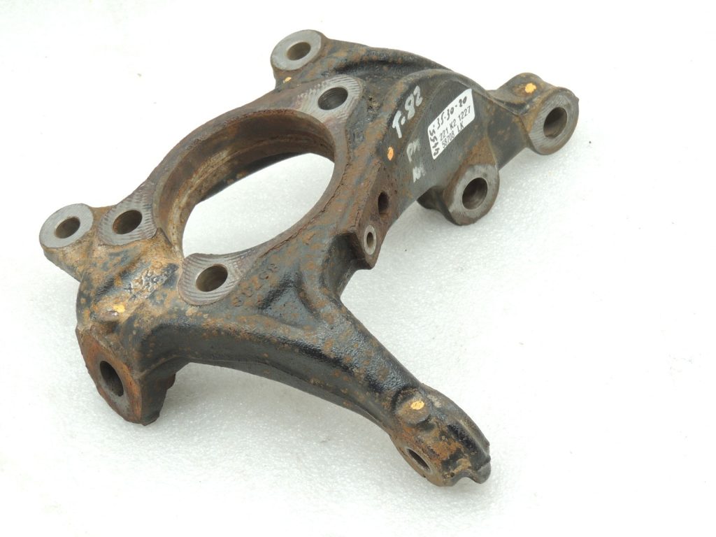 Oriģinālā Toyota Yaris IV XP210 stūres šarnīrs priekšējais kreisais 4321202410
