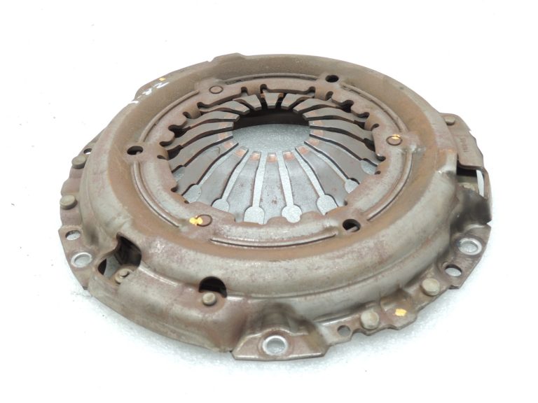 Oriģinālā aprīkojuma Toyota Yaris IV XP210 1.5 M15AFKS Sajūga spiediena disks 31210K0010