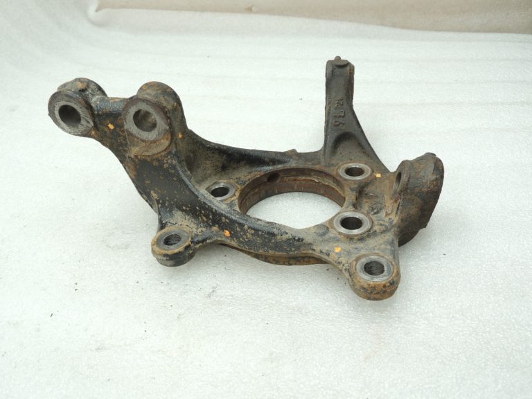 Oriģinālā Toyota Yaris IV XP210 Stūres šarnīrs priekšējā labajā pusē 4321102410