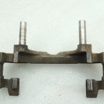 Toyota Yaris IV XP210 bremžu suporta kronšteins priekšējais kreisais vai labais 47721K0030