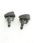 Oriģinālā aprīkojuma Toyota Yaris IV XP210 vējstikla mazgāšanas sprauslu komplekts 8538152430
