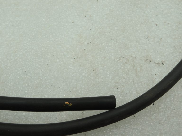 Oriģinālā aprīkojuma Toyota Yaris IV XP210 vējstikla mazgāšanas sprauslas līnija 9006916009
