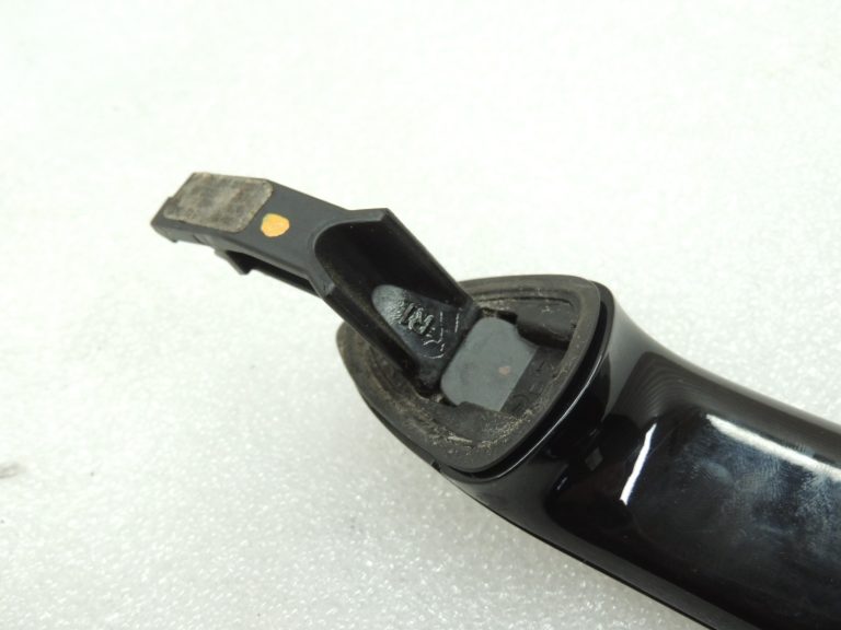 Oriģinālā BMW F06 F10 F11 F12 F12 F13 Ārējais rokturis labajā pusē BLACK II 668 7148436