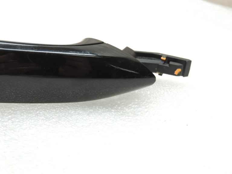 Oriģinālā BMW F06 F10 F11 F12 F12 F13 Ārējais rokturis labajā pusē BLACK II 668 7148436