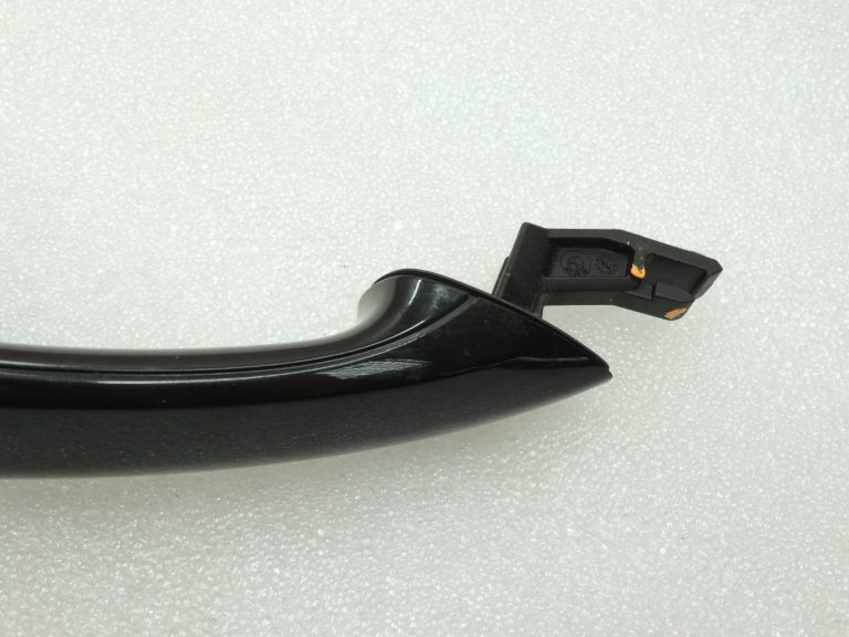 Oriģinālā BMW F06 F10 F11 F12 F12 F13 Ārējais rokturis labajā pusē BLACK II 668 7148436