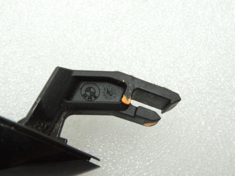Oriģinālā BMW F06 F10 F11 F12 F12 F13 Ārējais rokturis labajā pusē BLACK II 668 7148436