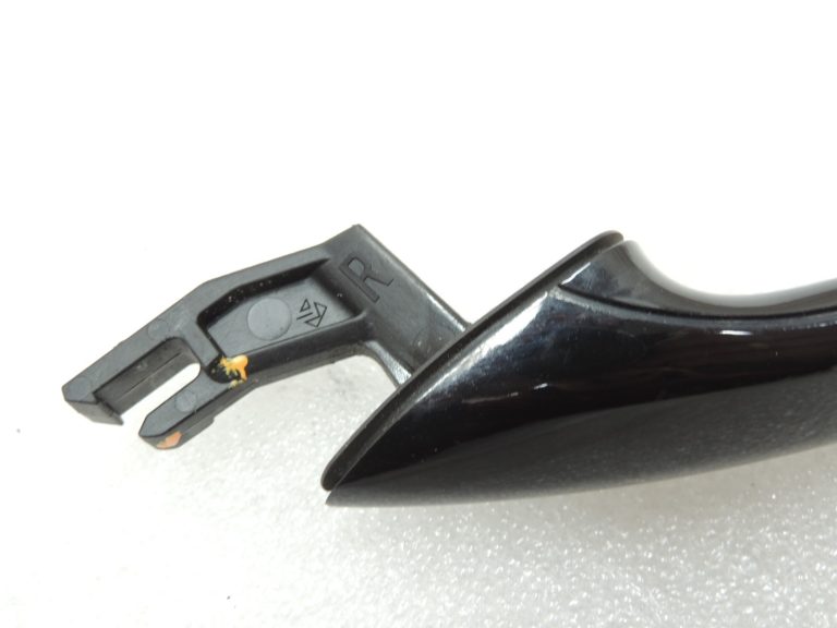 Oriģinālā BMW F06 F10 F11 F12 F12 F13 Ārējais rokturis labajā pusē BLACK II 668 7148436
