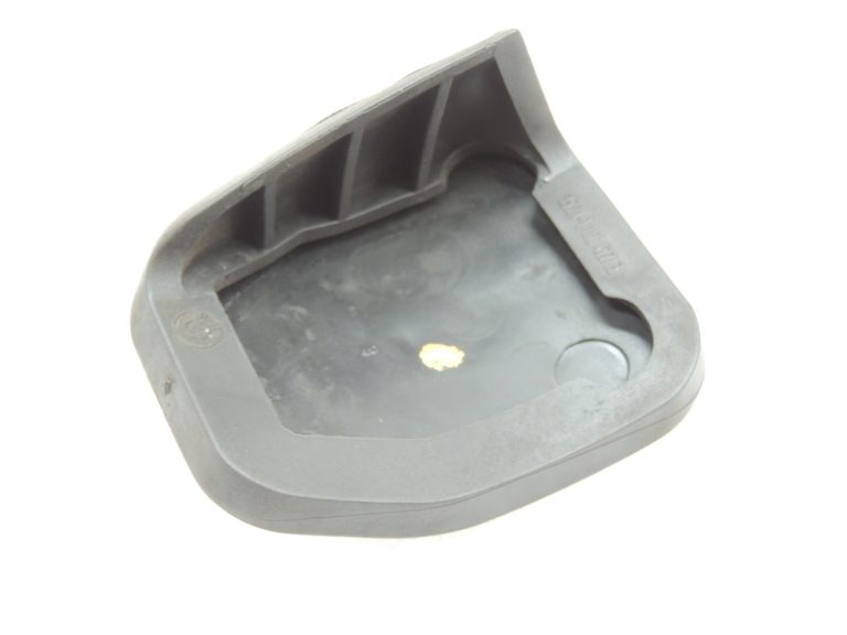 Oriģinālais BMW 5. sērijas F10 F11 F30 G20 pedāļa pārsegs pedāļa gumijas komplekts 1108634 1160422