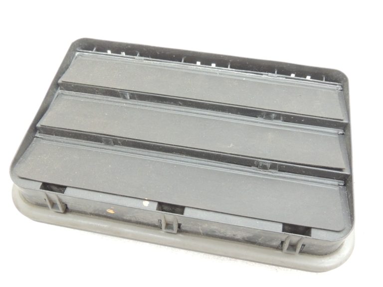 Oriģinālā BMW F06 F10 F11 F12 virsbūves ventilācijas režģis 6962293