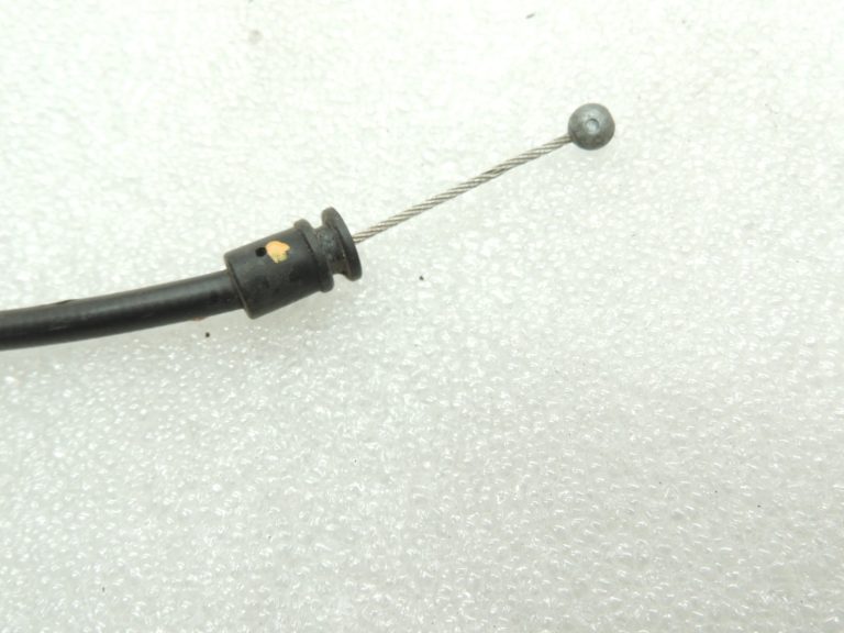 Oriģinālā BMW F06 F10 F11 F12 F12 F13 dzinēja pārsega atbrīvošanas trose 7183773