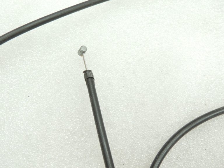 Oriģinālā BMW F06 F10 F11 F12 F12 F13 dzinēja pārsega atbrīvošanas trose 7183773