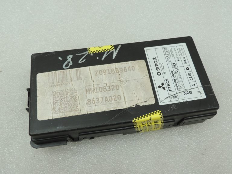 Mitsubishi Colt VI Z3 1,5Di-D M639 Motora vadības bloks Vadības bloks MN902329