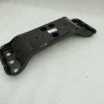 Oriģinālā Mercedes Benz W205 M651 aizmugurējais automātiskās transmisijas stiprinājums A2052401802