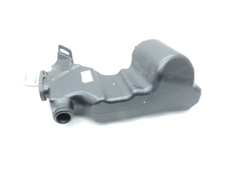 Oriģinālā Mercedes Benz W205 vējstikla mazgāšanas tvertne A2058690220