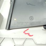 Oriģinālā Mercedes Benz W205 kreisās B-svārstgala augšējā apdare melna A2056900930