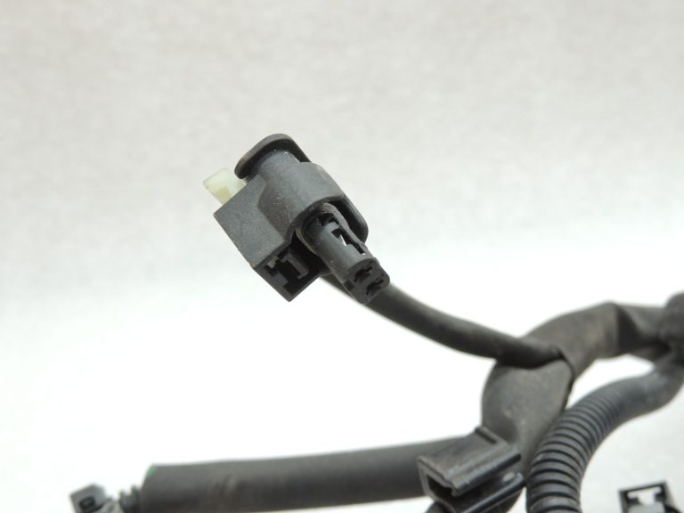 Oriģinālā aprīkojuma Mercedes Benz C220d 651.921 Dzinēja elektroinstalācijas instalācija A6511505586 Dzinēja elektroinstalācijas instalācija